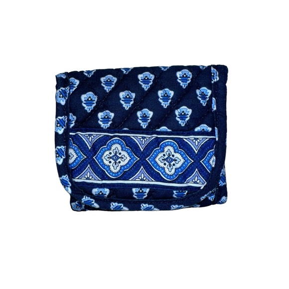 Vera Bradley - Nantucket Navy Small Handbag With Matching Wallet, EUC - Picture 15 of 15